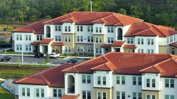 Utsikt Från Ovan Över Lägenhet Bostadslägenheter Florida Förorts Område Amerikanska — Stockvideo