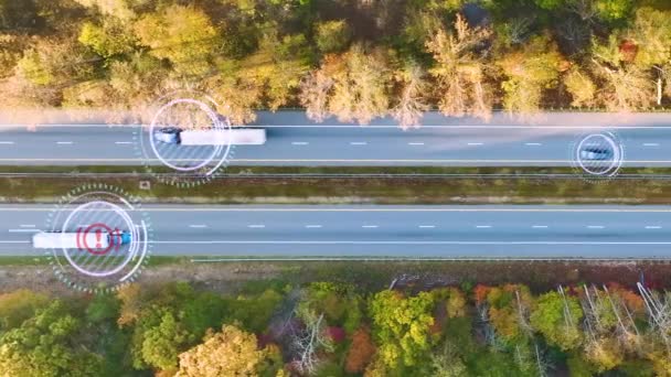 Autonomiczna Ciężarówka Nie Kontroluje Jazdy Amerykańskiej Autostradzie Szybko Poruszającym Się — Wideo stockowe