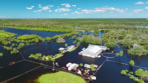 Überflutete Lagerhalle Eines Industrieunternehmens Durch Hurrikan Ian Regenfälle Florida Wohngebiet — Stockvideo