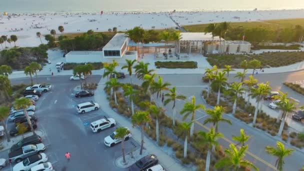 Kilátás Tengerparti Parkoló Terület Turisztikai Járművek Siesta Key Strand Fehér — Stock videók