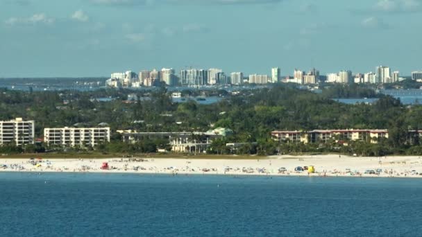 Luchtfoto Van Siesta Key Strand Sarasota Usa Veel Mensen Genieten — Stockvideo