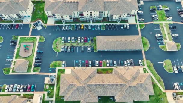 Ovanifrån Nya Lägenhet Lägenheter Florida Förort Område Familjeboende Ett Lugnt — Stockvideo