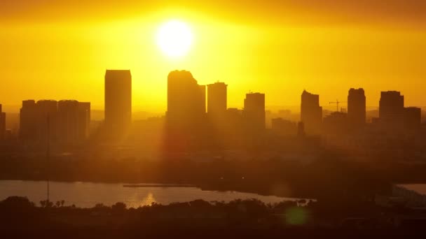 Zicht Van Bovenaf Hedendaagse Hoge Wolkenkrabbers Het Centrum Van Tampa — Stockvideo