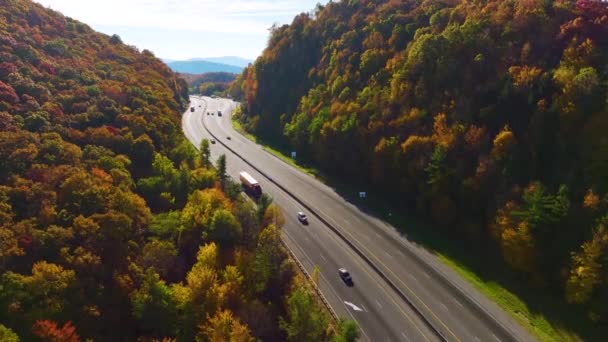 View Freeway Route North Carolina Leading Asheville Thru Appalachian Mountains — Stok video
