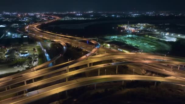 Άποψη Από Ψηλά Της Αμερικανικής Μεγάλη Διασταύρωση Αυτοκινητόδρομο Στην Τάμπα — Αρχείο Βίντεο