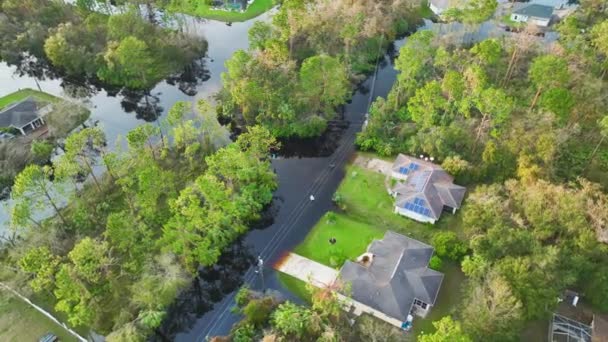 Rodeado Por Huracán Ian Lluvias Inundación Casas Zona Residencial Florida — Vídeos de Stock