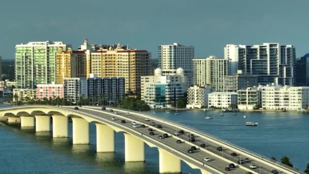 Acima Vista Cidade Sarasota Flórida Com Escritórios Beira Mar Prédios — Vídeo de Stock