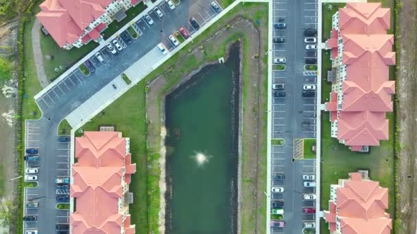 Αεροφωτογραφία Των Αμερικανικών Πολυκατοικιών Στη Φλόριντα Νέες Οικογενειακές Κατοικίες Παράδειγμα — Αρχείο Βίντεο