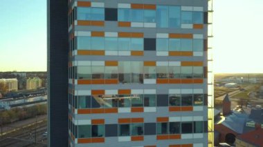 Linkoping City, İsveç 'teki yüksek katlı ofis manzarası.