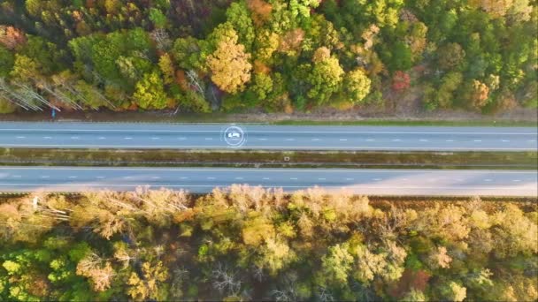 Autonoma Bilar Som Skannar Vägen Kör Amerikansk Motorväg Med Snabbrörlig — Stockvideo