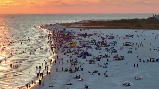 High Angle View Crowded Siesta Key Beach Sarasota Usa Many — Stok Video