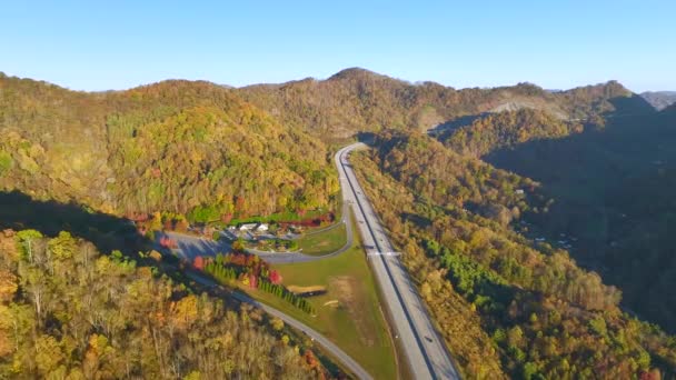 Vista Desde Arriba Una Gran Área Descanso Autopista Interestatal Carolina — Vídeos de Stock