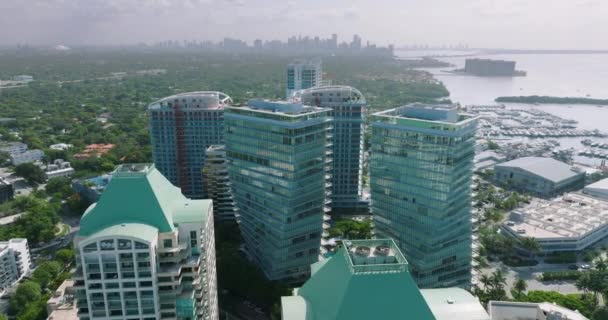 Coconut Grove Miami Florida Usa Flygfoto Över Amerikanska Exklusiva Stadsdelen — Stockvideo