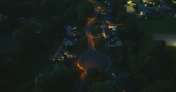 Viviendas Residenciales Iluminadas Por Noche Desarrollo Expansión Suburbana Rochester Nueva — Vídeos de Stock