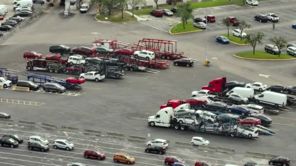 Grande Impianto Perforazione Lungo Raggio Trattori Semi Camion Che Trasportano — Video Stock