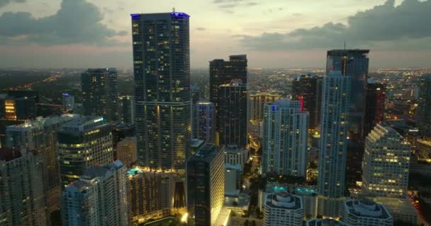 Miami Brickell Florida Usa Nächtliches Stadtbild Hell Erleuchteter Hochhäuser Der — Stockvideo
