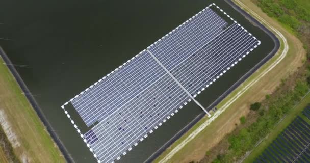 Geração Electricidade Renovável Superfície Água Sem Poluição Atmosférica Lagoa Industrial — Vídeo de Stock