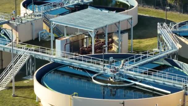 Moderna Instalación Limpieza Agua Planta Tratamiento Aguas Residuales Urbanas Proceso — Vídeos de Stock
