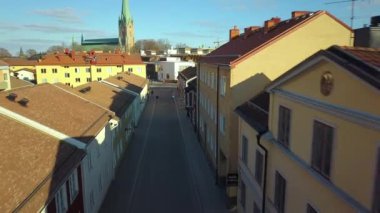 İsveç 'teki eski tarihi Linkoping şehrinin havadan görünüşü. İskandinav kasabasında Avrupa mimarisi.