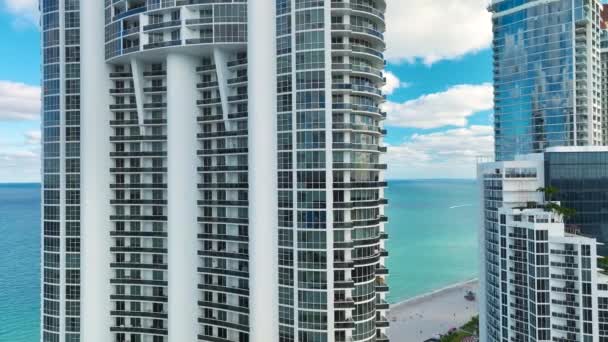 Expensive High Rise Hotels Condos Atlantic Ocean Shore Sunny Isles — Stock Video