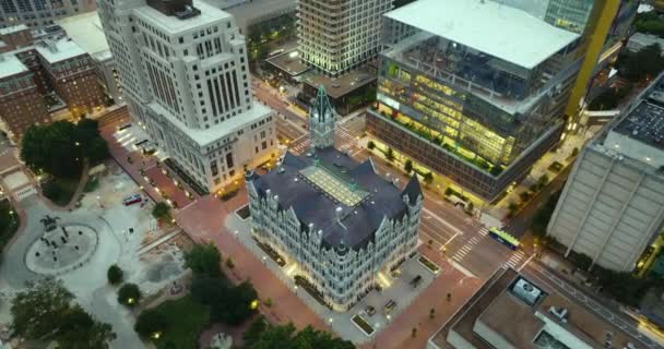 Letecký Pohled Starou Budovu Radnice Historické Čtvrti Capitol Square Centru — Stock video