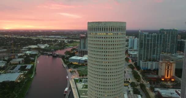 Downtown District Tampa City Florida Usa Ηλιοβασίλεμα Φωτισμένα Ψηλά Κτίρια — Αρχείο Βίντεο