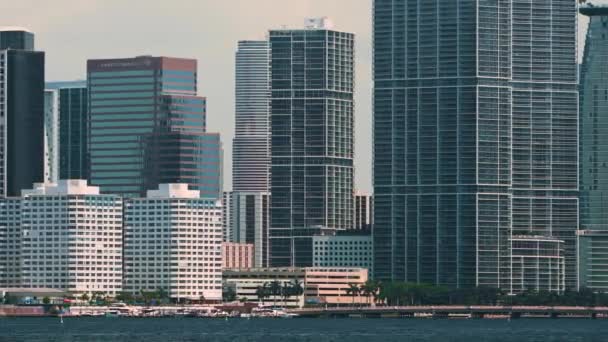Büroviertel Zentrum Von Miami Brickell Florida Usa Hochhäuser Für Gewerbe — Stockvideo