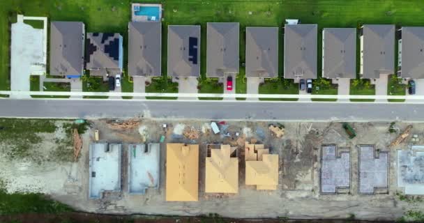 Marcos Madera Nuevas Casas Familiares Estadounidenses Construcción Florida Desarrollo Viviendas — Vídeos de Stock