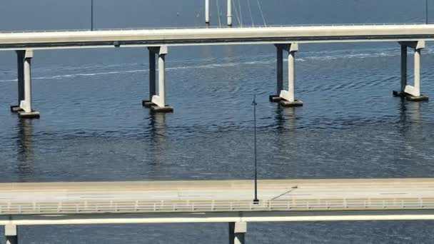 Aerial View Barron Collier Bridge Gilchrist Bridge Florida Moving Traffic — Αρχείο Βίντεο