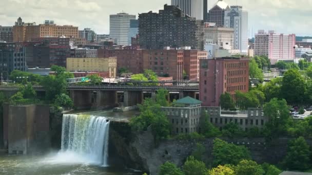 Krajobraz Miasta Rochester High Falls Nad Rzeką Genesee Nowojorski Miejski — Wideo stockowe