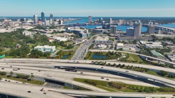 Jacksonville Città Con Alti Edifici Uffici Intersezione Autostradale Americana Con — Video Stock