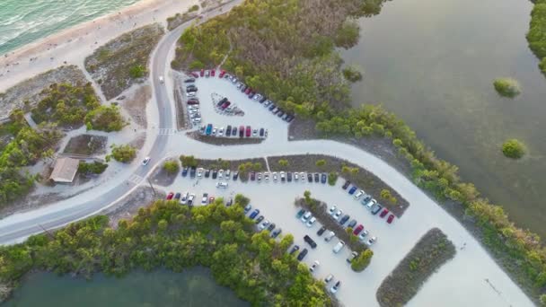 주차장에 플로리다 남부의 해변에서 — 비디오
