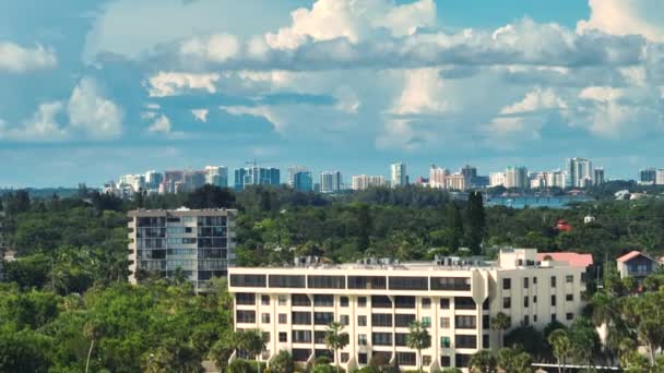 Pemandangan Udara Kota Sarasota Amerika Florida Amerika Serikat Dengan Pencakar — Stok Video