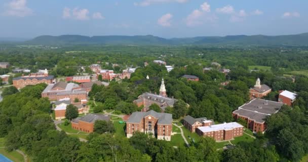 Berea Kentucky Vista Desde Arriba Los Edificios Históricos Del Campus — Vídeo de stock