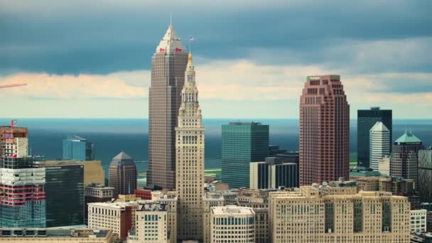 Miejski Krajobraz Śródmieścia Cleveland Stanie Ohio Usa Wieżowiec Wysokimi Budynkami — Wideo stockowe