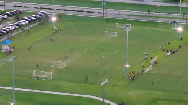 Skolbarn Utbildning Fotboll Skolan Fotbollsstadion Sport Park North Port Florida — Stockvideo