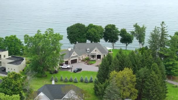 Dois Andares Casa Privada Subúrbios Rurais Costa Lago Ontário Fora — Vídeo de Stock