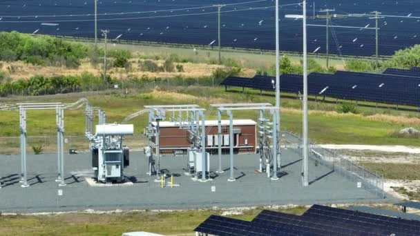 Αεροφωτογραφία Του Μεγάλου Βιώσιμου Σταθμού Ηλεκτρικής Ενέργειας Σειρές Ηλιακών Φωτοβολταϊκών — Αρχείο Βίντεο