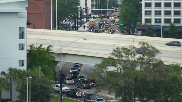 Powyżej Widok Szerokiej Autostrady Tampa Floryda Powolnym Jazdy Samochodów Godzinach — Wideo stockowe