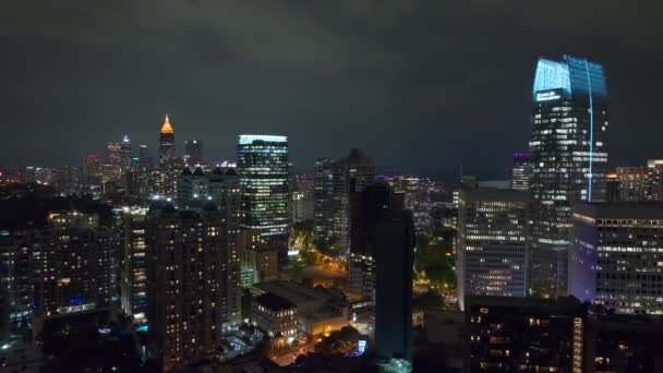 View Brightly Illuminated High Skyscraper Buildings Downtown District Atlanta City — Vídeos de Stock