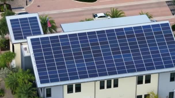 Florida Daki Ticaret Merkezindeki Güneş Çatıları Şehir Bölgesinde Temiz Ekolojik — Stok video