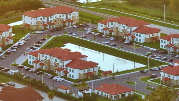 Letecký Pohled Americké Bytové Domy Rezidenční Čtvrti Florida Nové Rodinné — Stock video