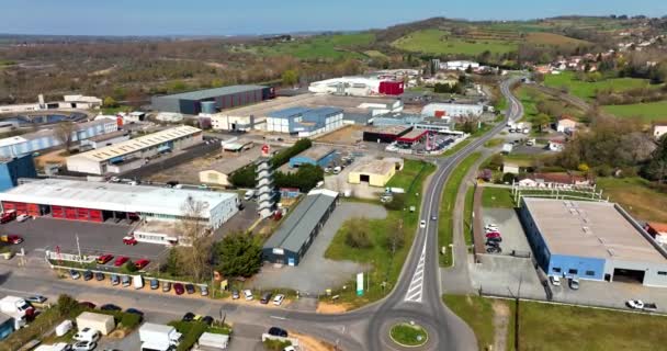 Luftaufnahme Von Warenlagern Und Logistikzentrum Industriegebiet Von Oben — Stockvideo