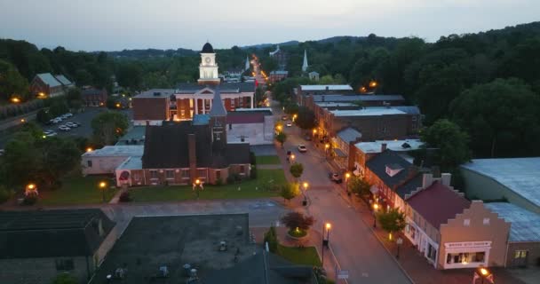 Tennessee Nin Tarihi Küçük Jonesborough Kasabası Geceleyin Eski Amerikan Mimarisi — Stok video