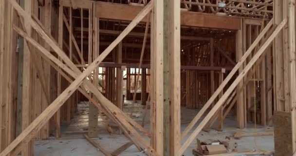 Dřevěný Rám Nového Amerického Bytového Domu Výstavbě Výstavba Rezidenčního Bydlení — Stock video