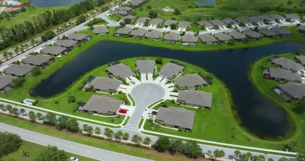 Sackgassen Und Private Wohnhäuser Ländlichen Vororten North Port Florida Gehobene — Stockvideo