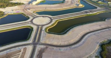 Geniş yerleşim alanı. Florida 'da ev yapımı için hazır yeni banliyöler. ABD 'de emlak piyasası.