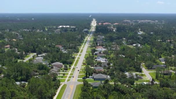 Trafic Routier Rural Dans Une Petite Ville Américaine Floride Avec — Video