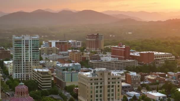 Asheville City Észak Karolinában Naplementekor Belvárosi Építészet Magas Épületek Appalache — Stock videók
