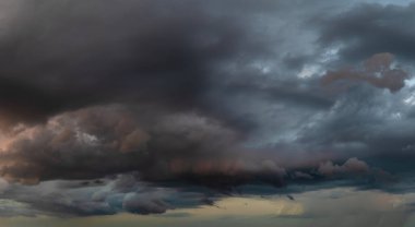 Florida 'da yaz aylarında sağanak yağış bekleniyor.